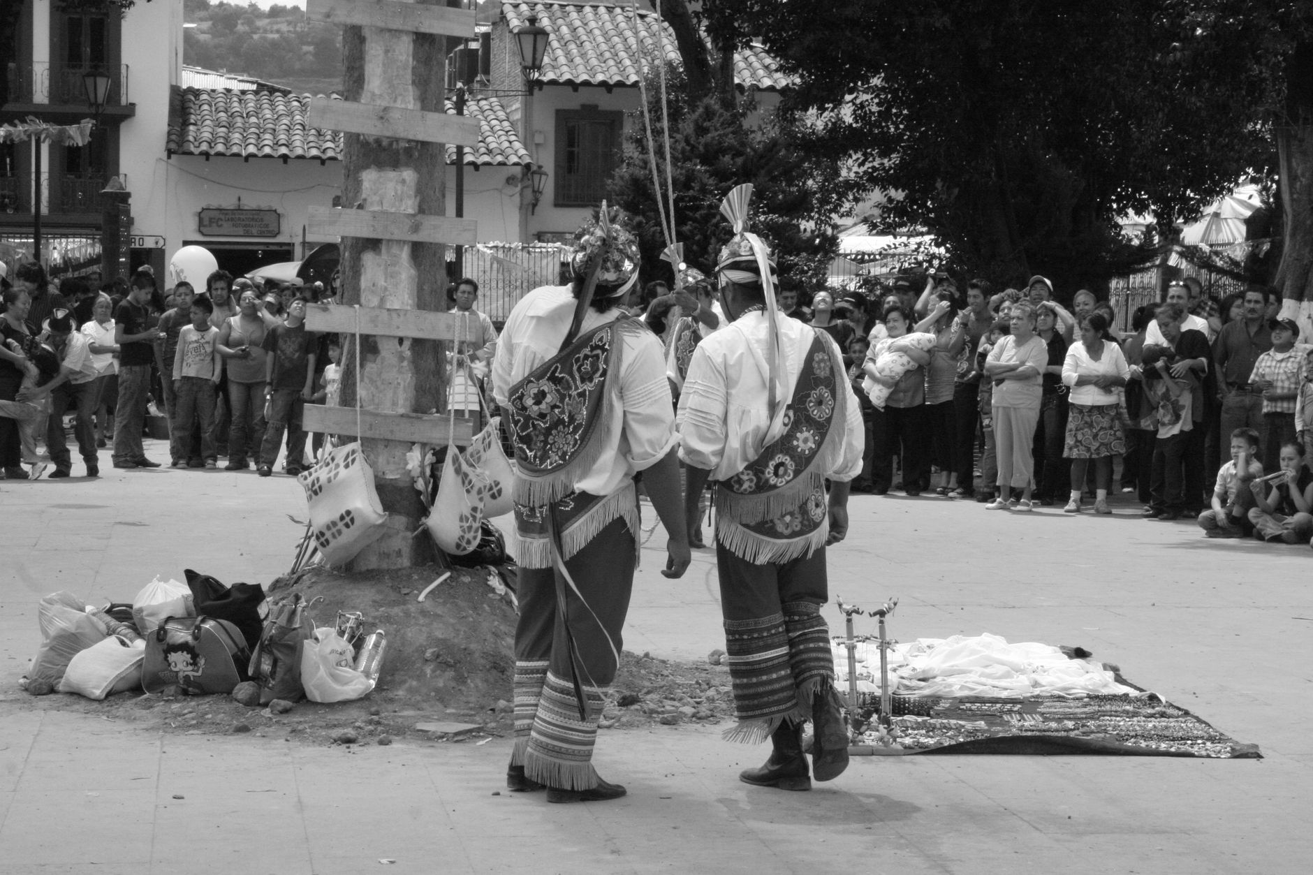 IPACULT convoca a artistas juarenses a la novena edición de GisArte